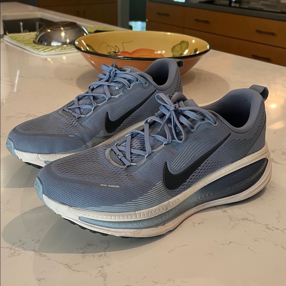 Nike Vomero 18